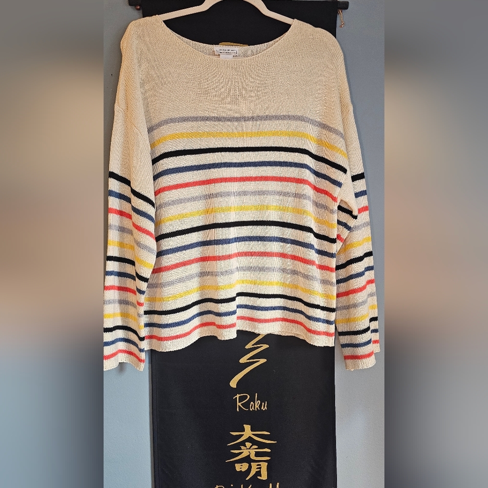 For The Republic  Sweater EUC Xl